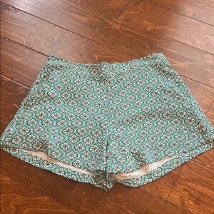Old Navy Floral Patterned shorts